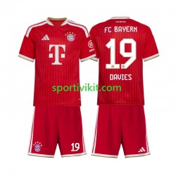 Completo da calcio Bambini FC Bayern München Alphonso Davies 19 Maglia Prima 2026-2027 Manica Corta