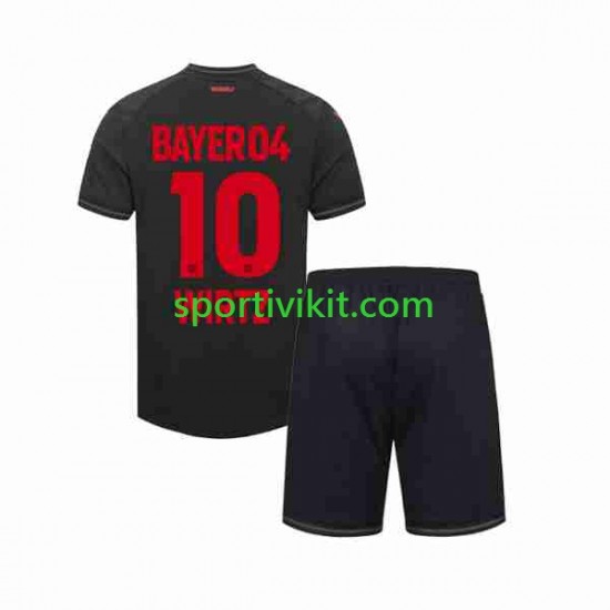 Completo da calcio Bambini Bayer 04 Leverkusen Florian Wirtz 10 Maglia Prima 2023-2024 Manica Corta Completo da calcio Bambini Bayer 04 Leverkusen Florian Wirtz 10 Maglia Prima 2023-2024 Manica Corta