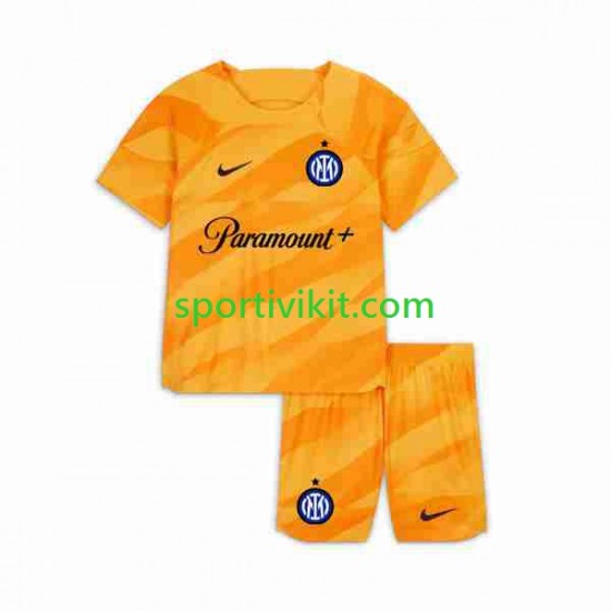 Completo da calcio Bambini Inter Milan Portiere Maglia Prima 2023-2024 Manica Corta Completo da calcio Bambini Inter Milan Portiere Maglia Prima 2023-2024 Manica Corta