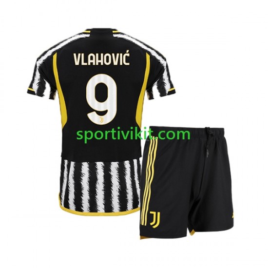 Completo da calcio Bambini Stati Uniti Juventus Dn Vlahovic 9 Maglia Prima 2023-2024 Manica Corta Completo da calcio Bambini Stati Uniti Juventus Dn Vlahovic 9 Maglia Prima 2023-2024 Manica Corta