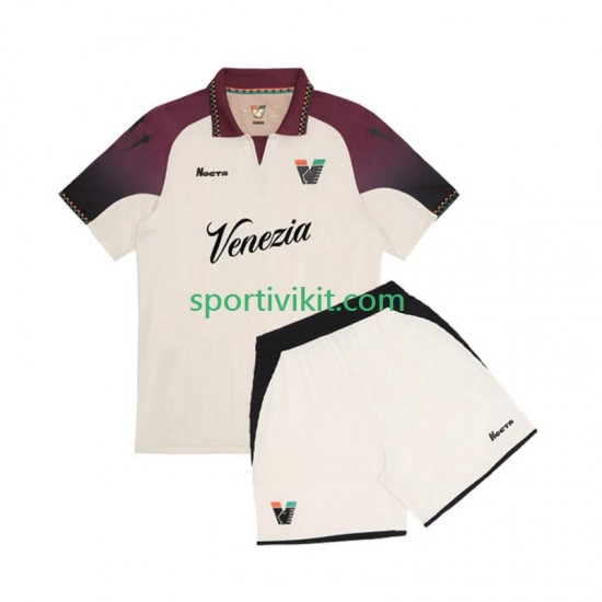 Completo da calcio Bambini Venezia Maglia Seconda 2025-2026 Manica Corta Completo da calcio Bambini Venezia Maglia Seconda 2025-2026 Manica Corta